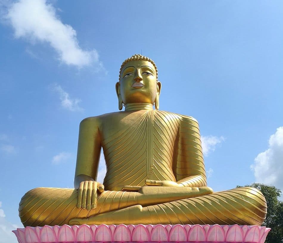 Kande Viharaya Temple, The Mountain Shrine